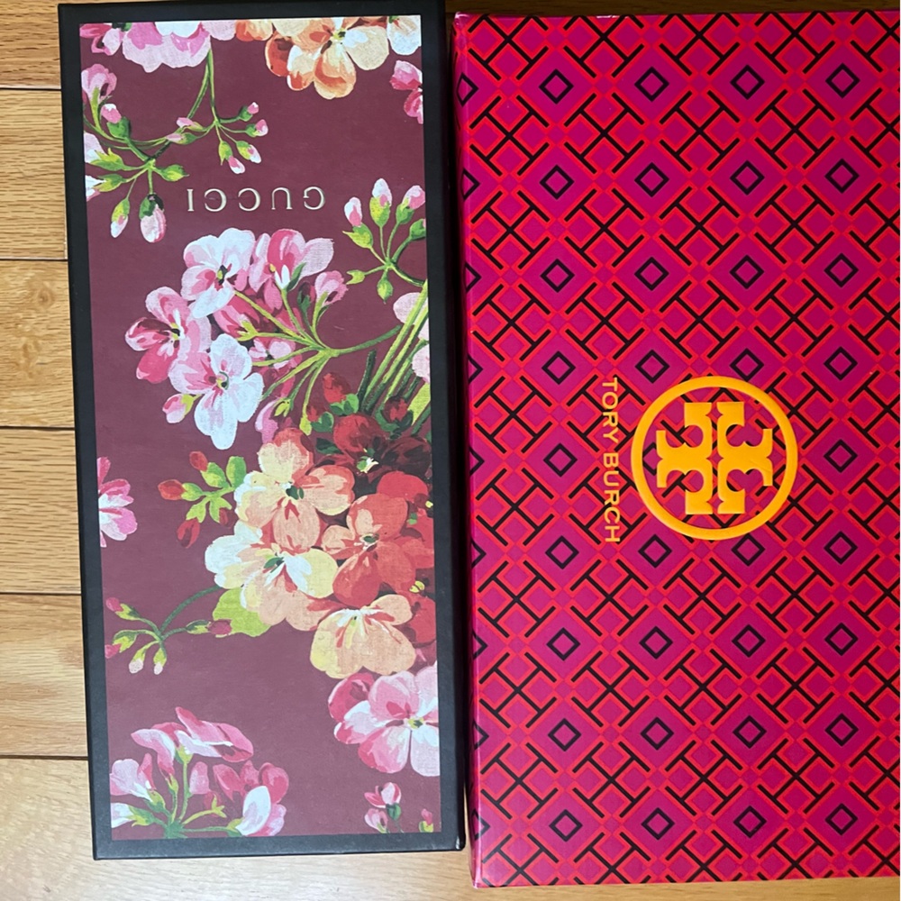 Authentic GUCCI/ TORY BURCH empty boxes and dust bags New PERFECT condition!!